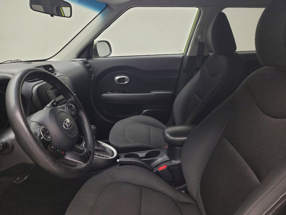Used 2014 Kia Soul FWD image 17