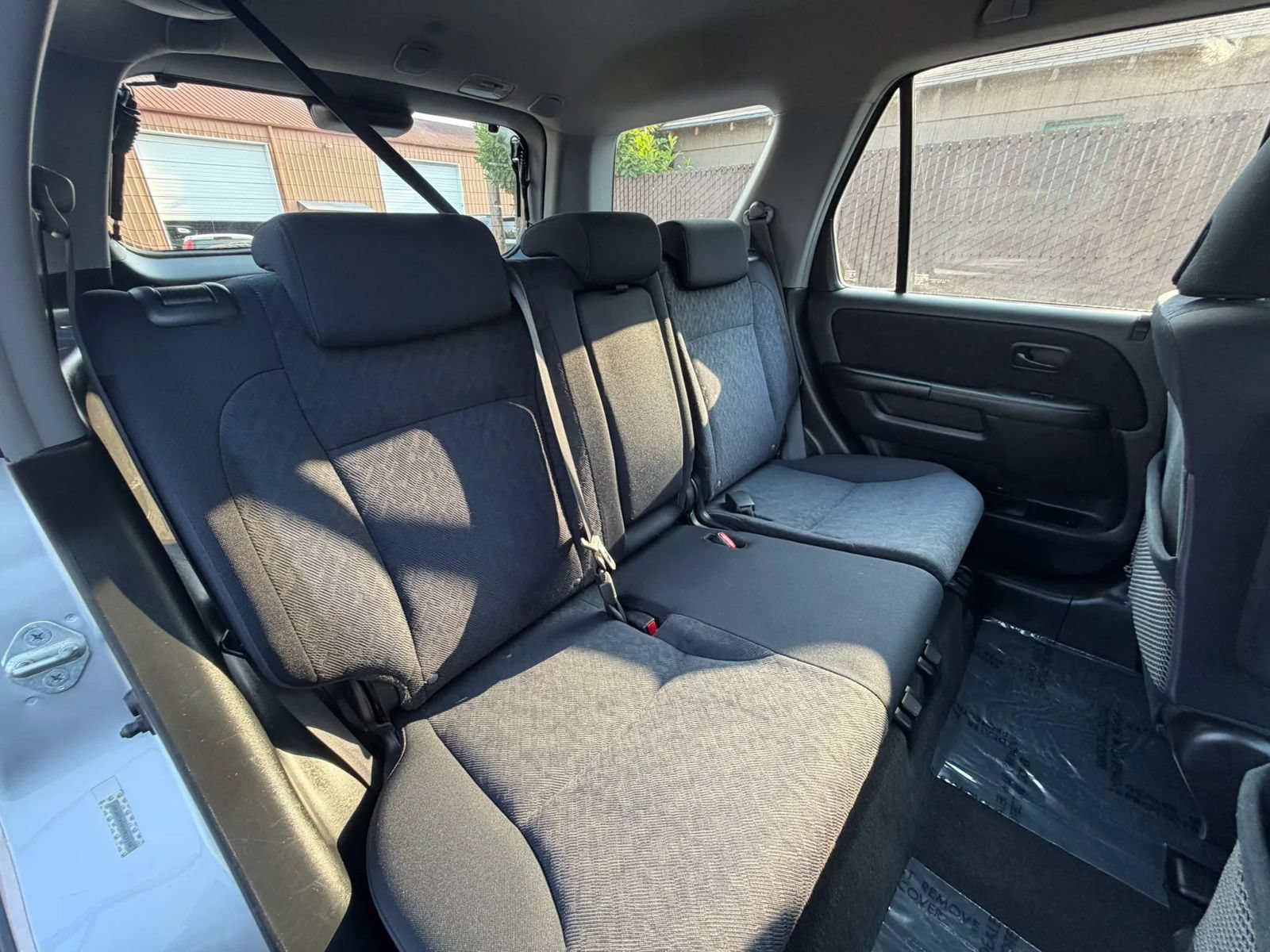 Used 2005 Honda CR-V LX image 21