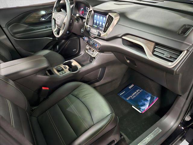 Used 2024 GMC Terrain Denali w/ Denali Premium Package image 19