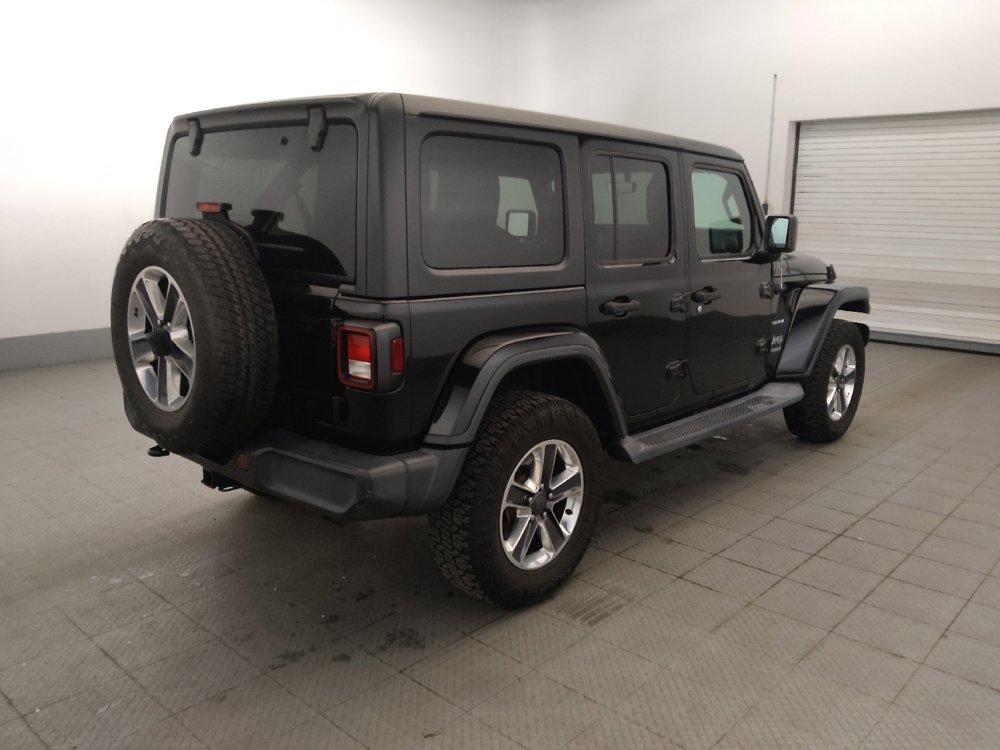 Used 2019 Jeep Wrangler Unlimited Sahara AWD/4WD image 9