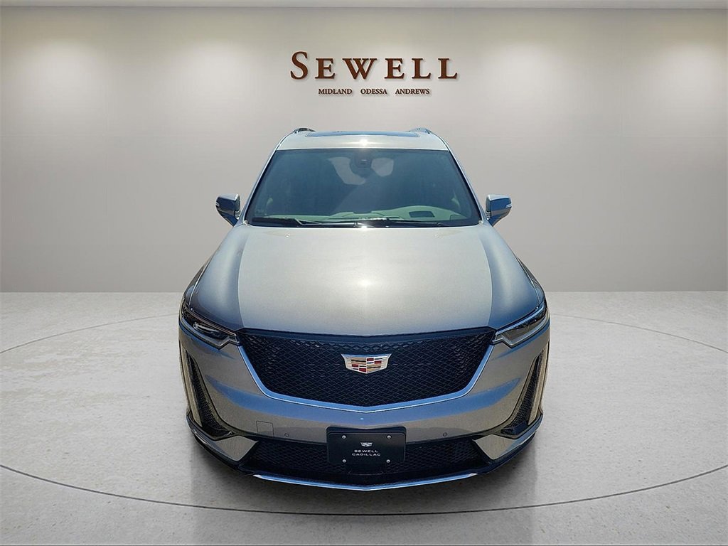 New 2025 Cadillac XT6 Sport w/ Technology Package image 8