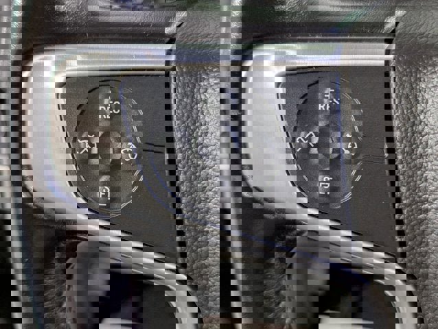 Used 2018 GMC Sierra 2500 SLT w/ Snow Plow Prep Package image 32