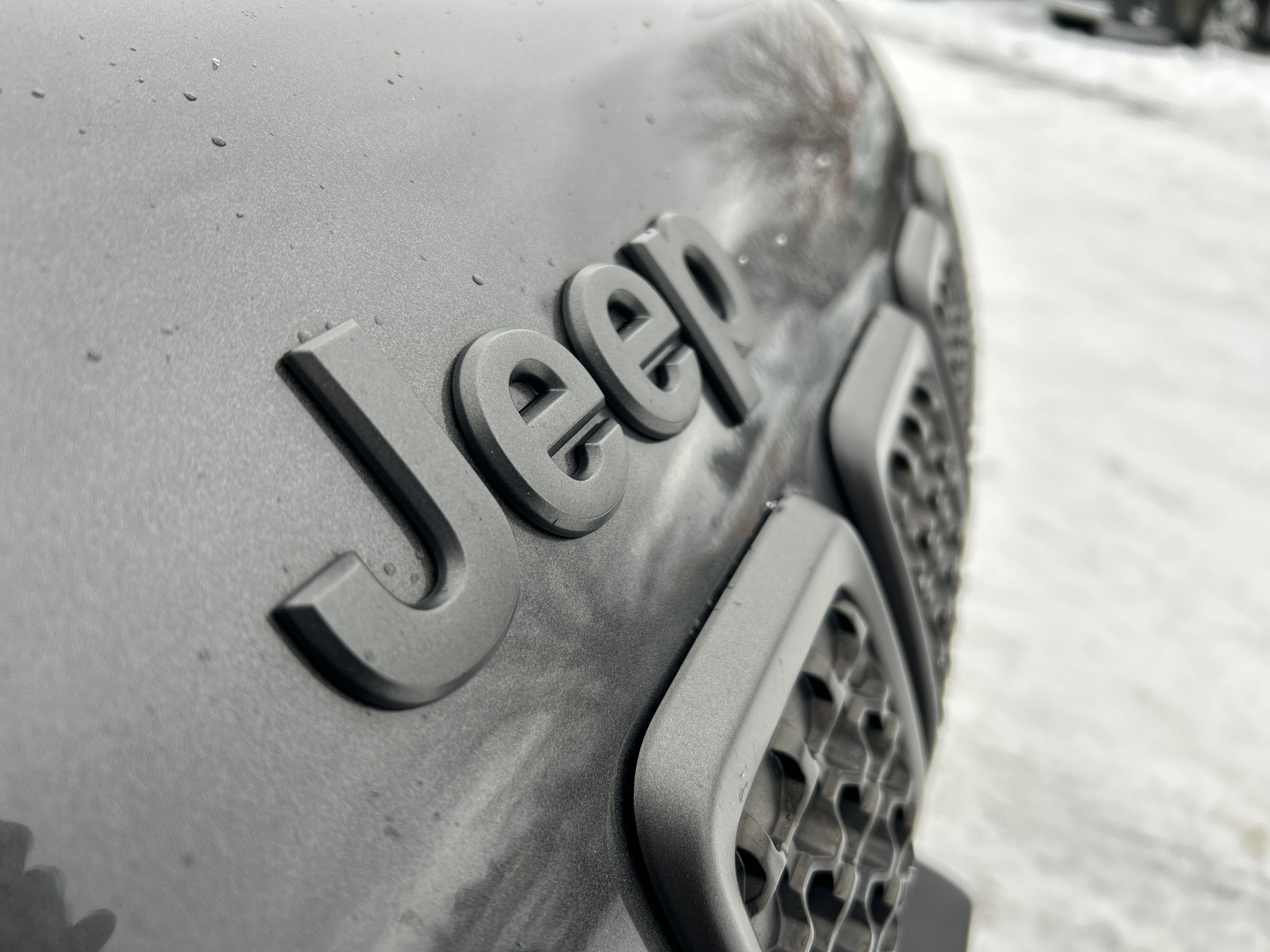 Used 2020 Jeep Cherokee Trailhawk w/ Comfort & Convenience Group image 24