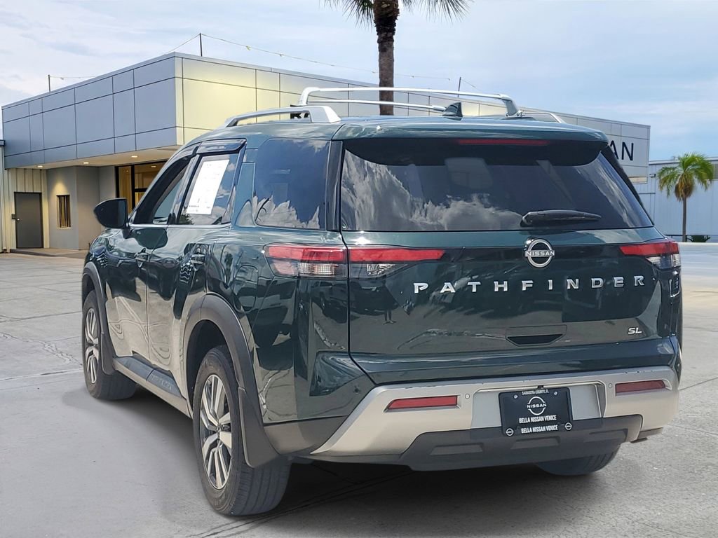 Certified 2024 Nissan Pathfinder SL FWD image 5