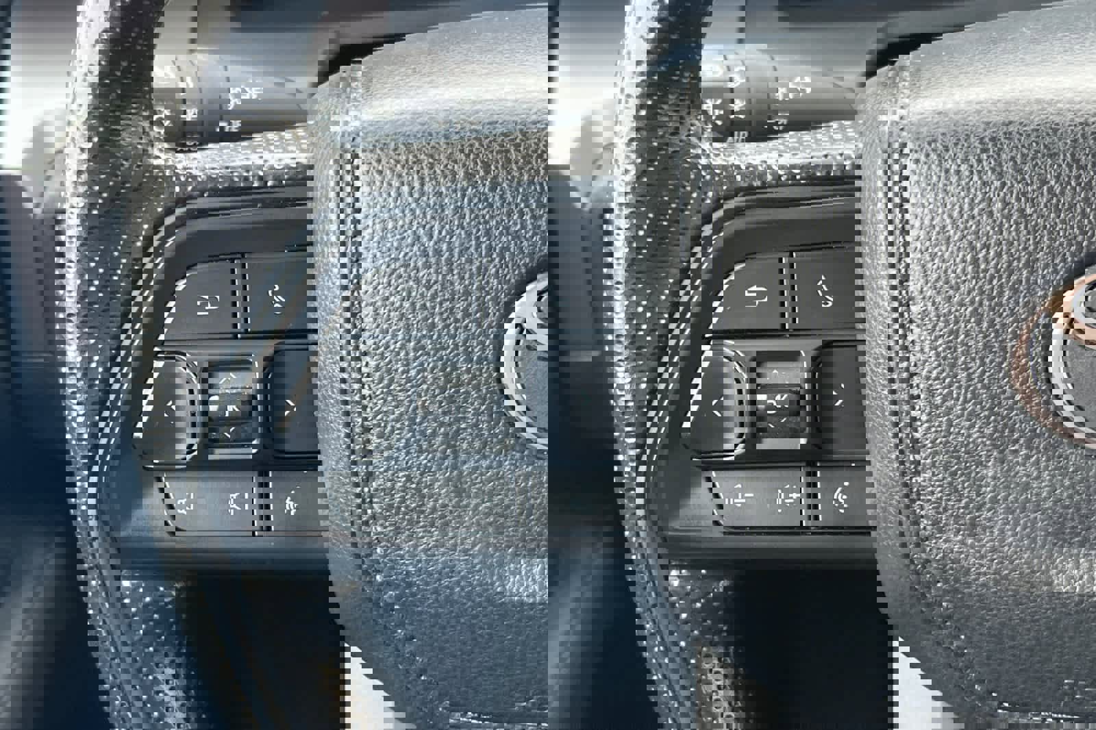 Certified 2025 Toyota Tacoma SR5 image 24