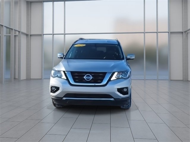 Certified 2020 Nissan Pathfinder SL image 3