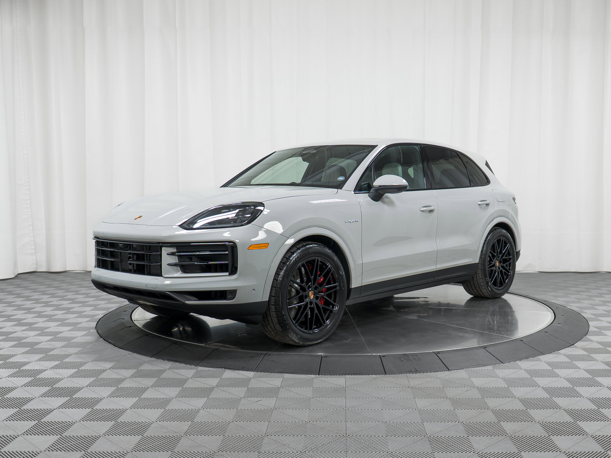 New 2026 Porsche Cayenne S video 1