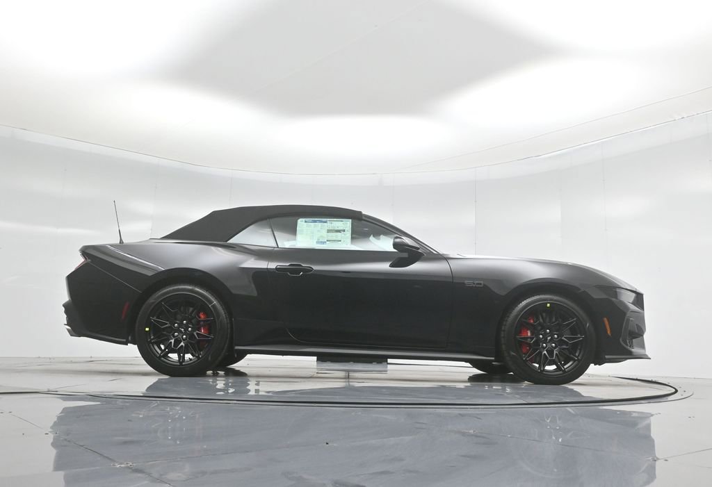 Used 2025 Ford Mustang GT Premium w/ GT Performance Package image 48