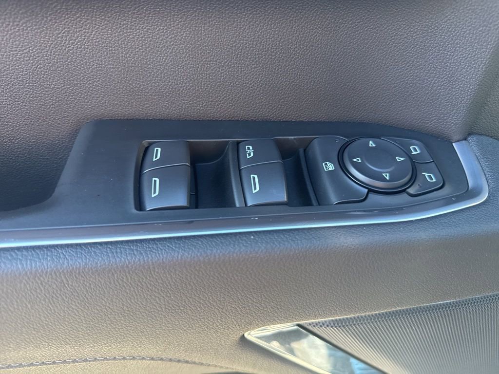 Used 2026 GMC Sierra 1500 Elevation image 27