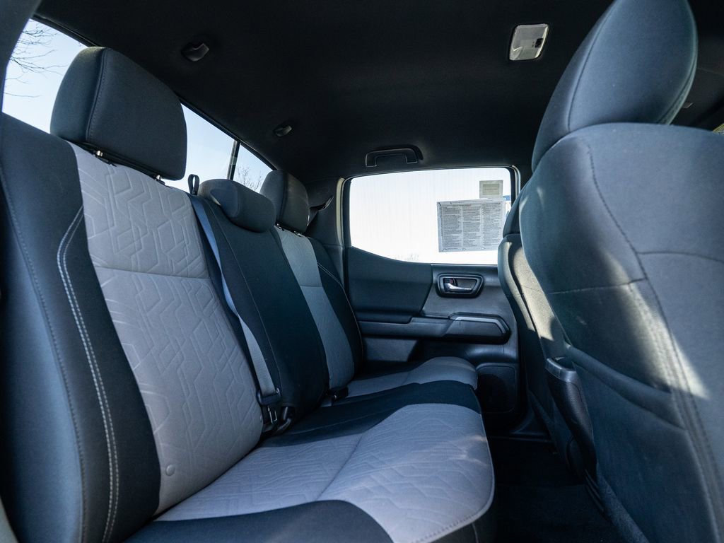 Used 2023 Toyota Tacoma TRD Sport image 17
