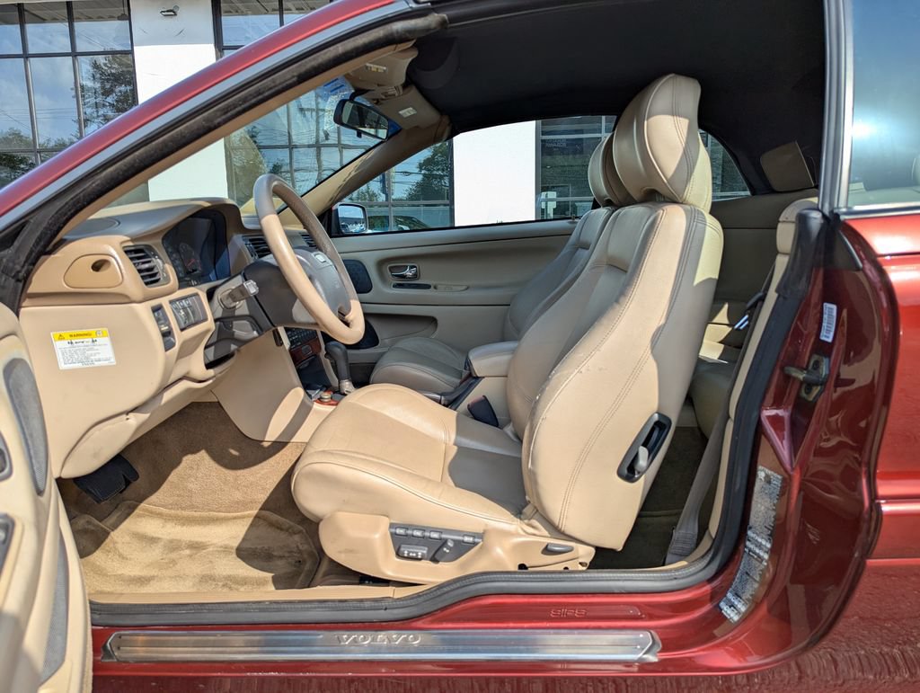 Used 2000 Volvo C70 LT FWD image 12