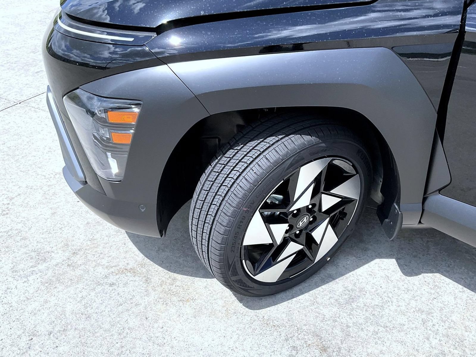New 2026 Hyundai Kona Limited AWD/4WD image 24