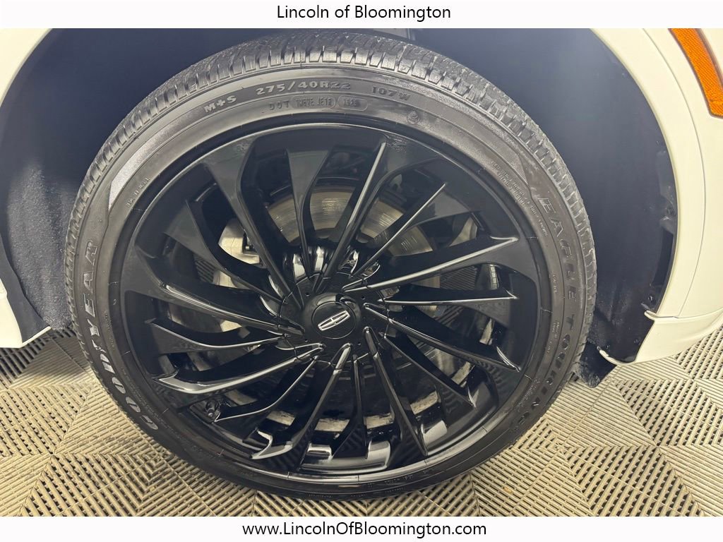 Used 2025 Lincoln Aviator Reserve w/ Jet Appearance Package AWD/4WD image 14