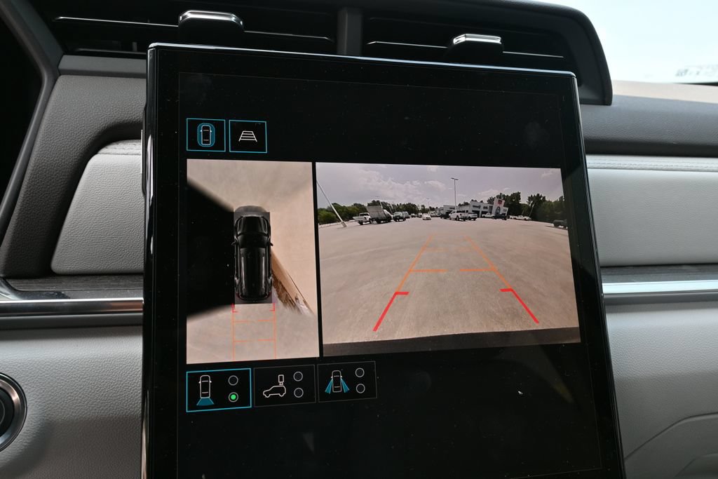 Used 2026 GMC Terrain Denali w/ LPO, Floor Liner Package AWD/4WD image 14