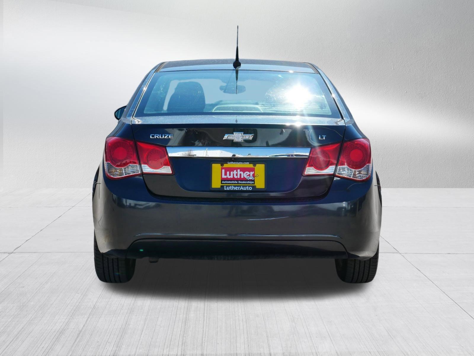 Used 2013 Chevrolet Cruze LT w/ Technology Package FWD image 6
