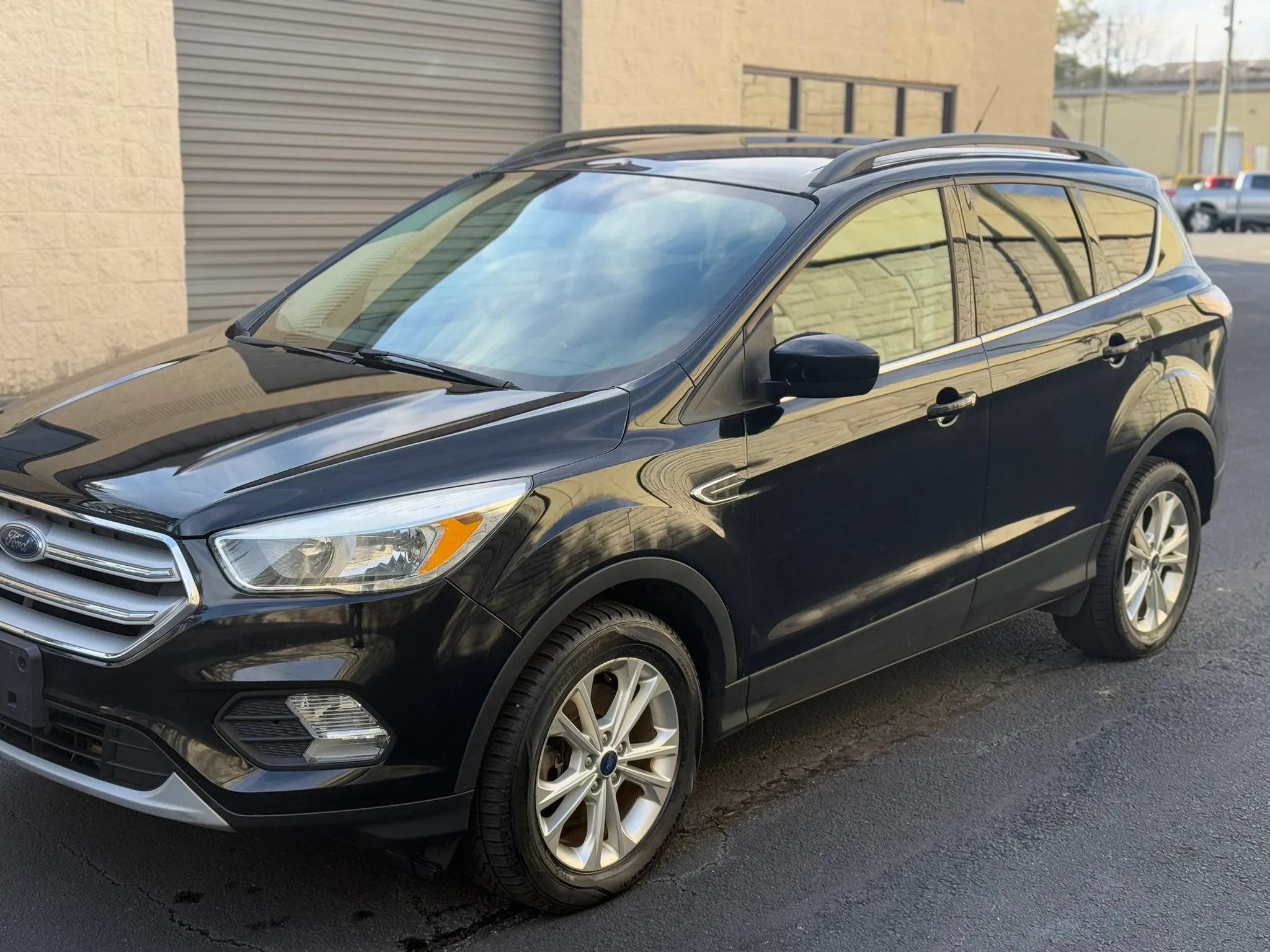 Used 2018 Ford Escape SE AWD/4WD image 40