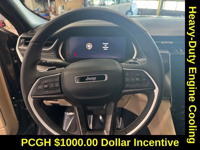 Used 2024 Jeep Grand Cherokee L Limited w/ Luxury Tech Group II image 19