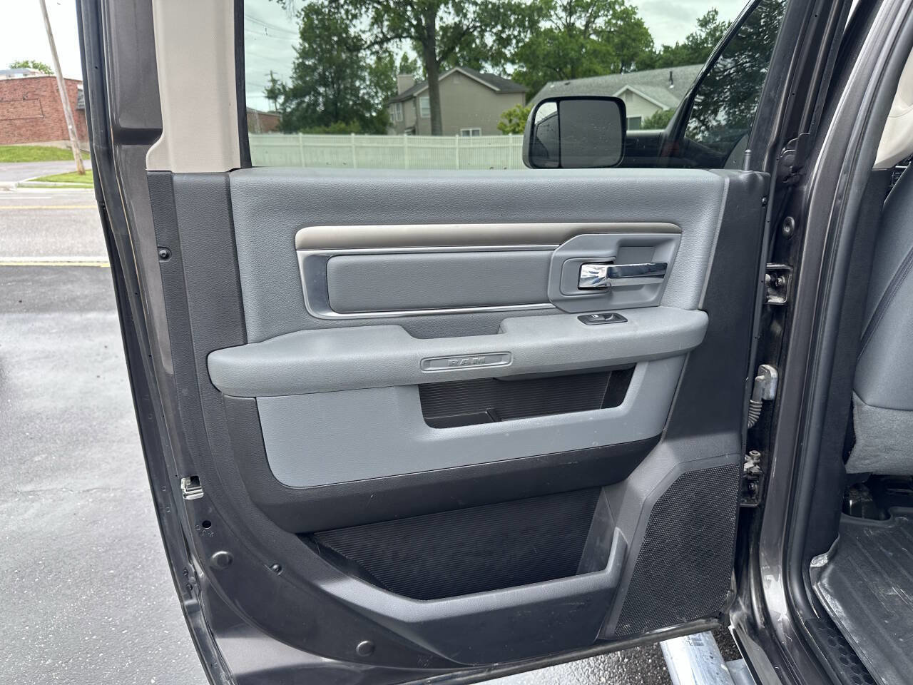 Used 2017 RAM 1500 Big Horn AWD/4WD image 16