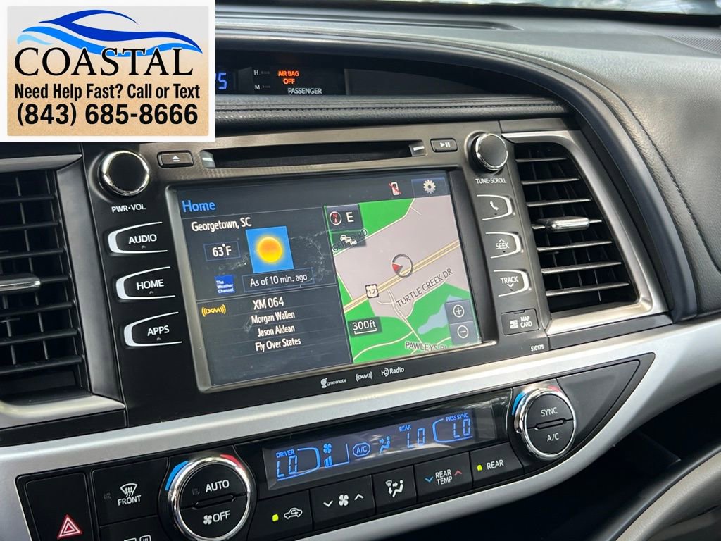 Used 2017 Toyota Highlander XLE FWD image 38