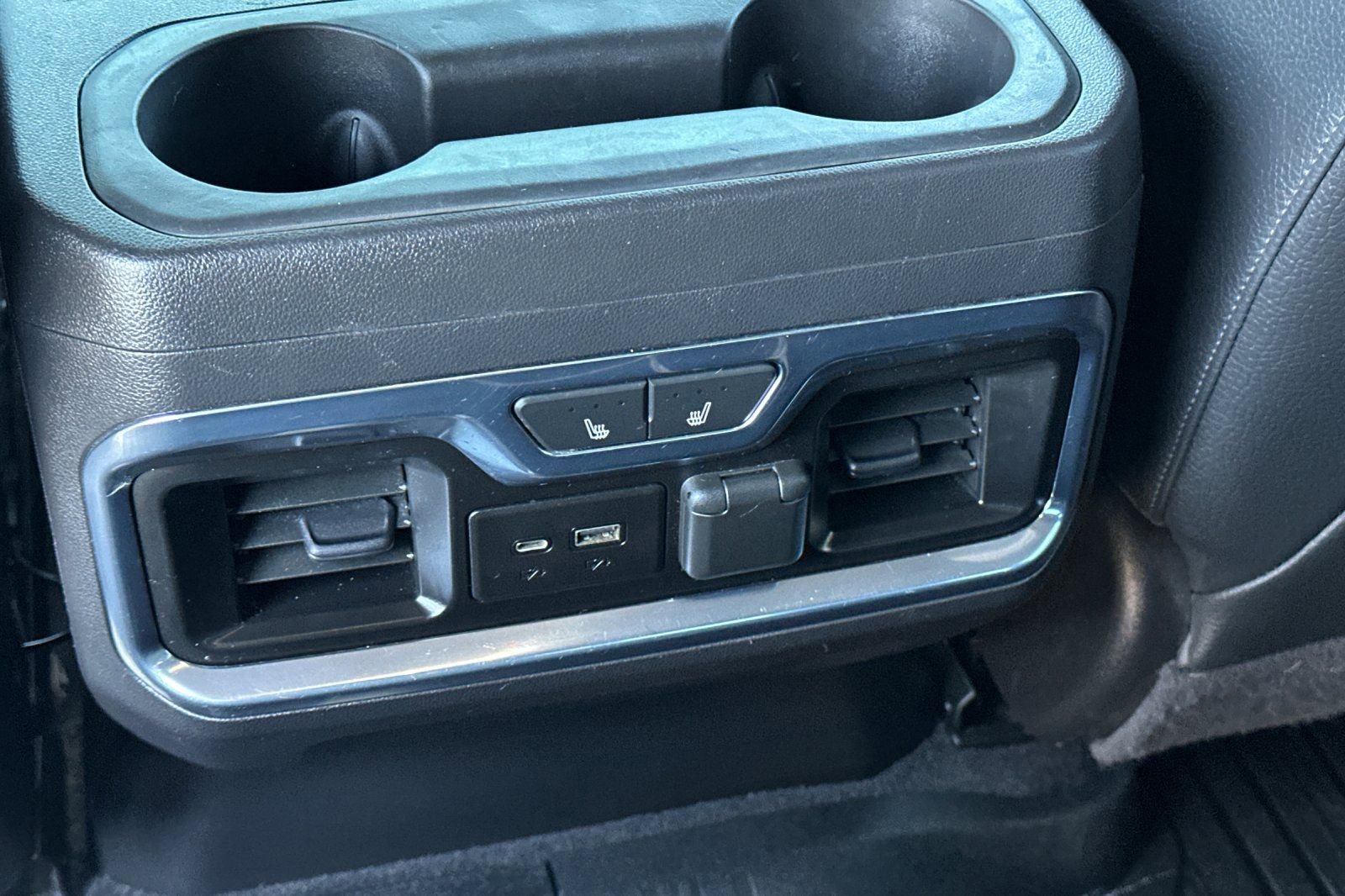 Used 2020 GMC Sierra 1500 Denali RWD image 15