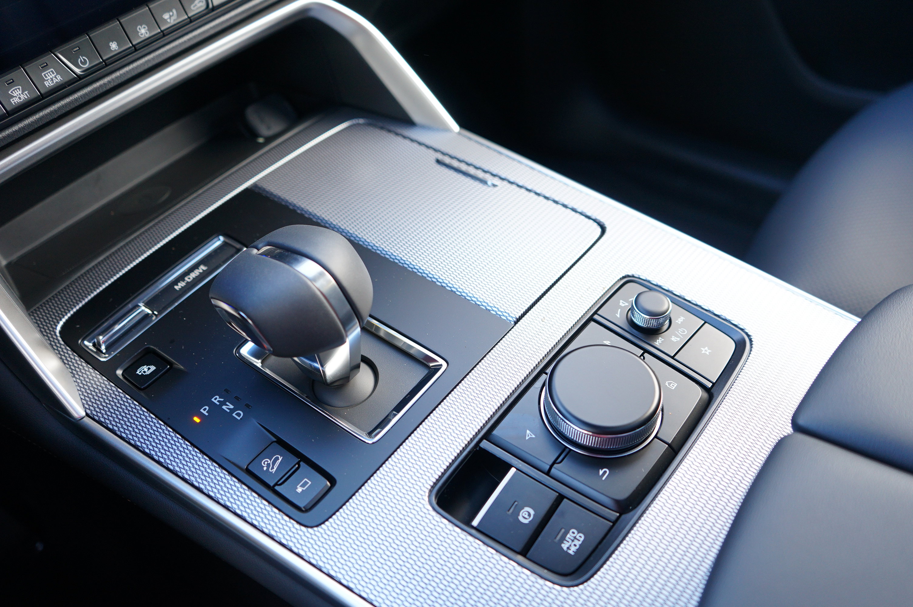 New 2026 MAZDA CX-90 Plug-In Hybrid w/ Premium Plus image 18