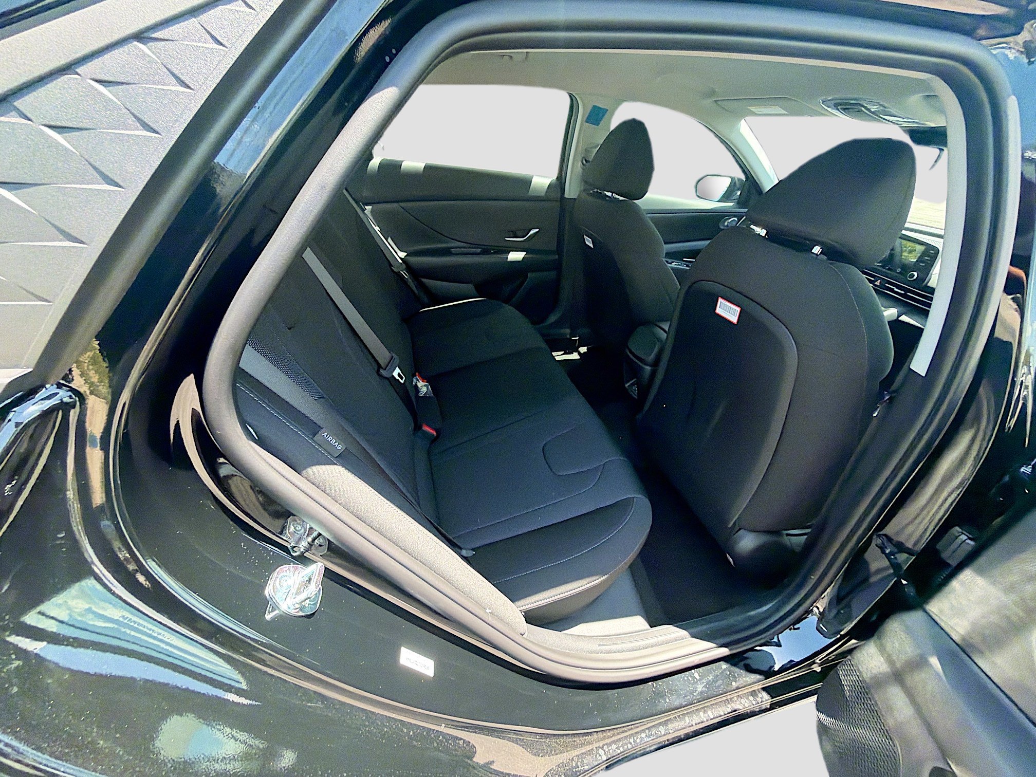 New 2026 Hyundai Elantra SE FWD image 19