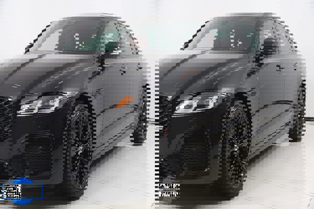 Used 2024 Jaguar XF R-Dynamic SE image 64