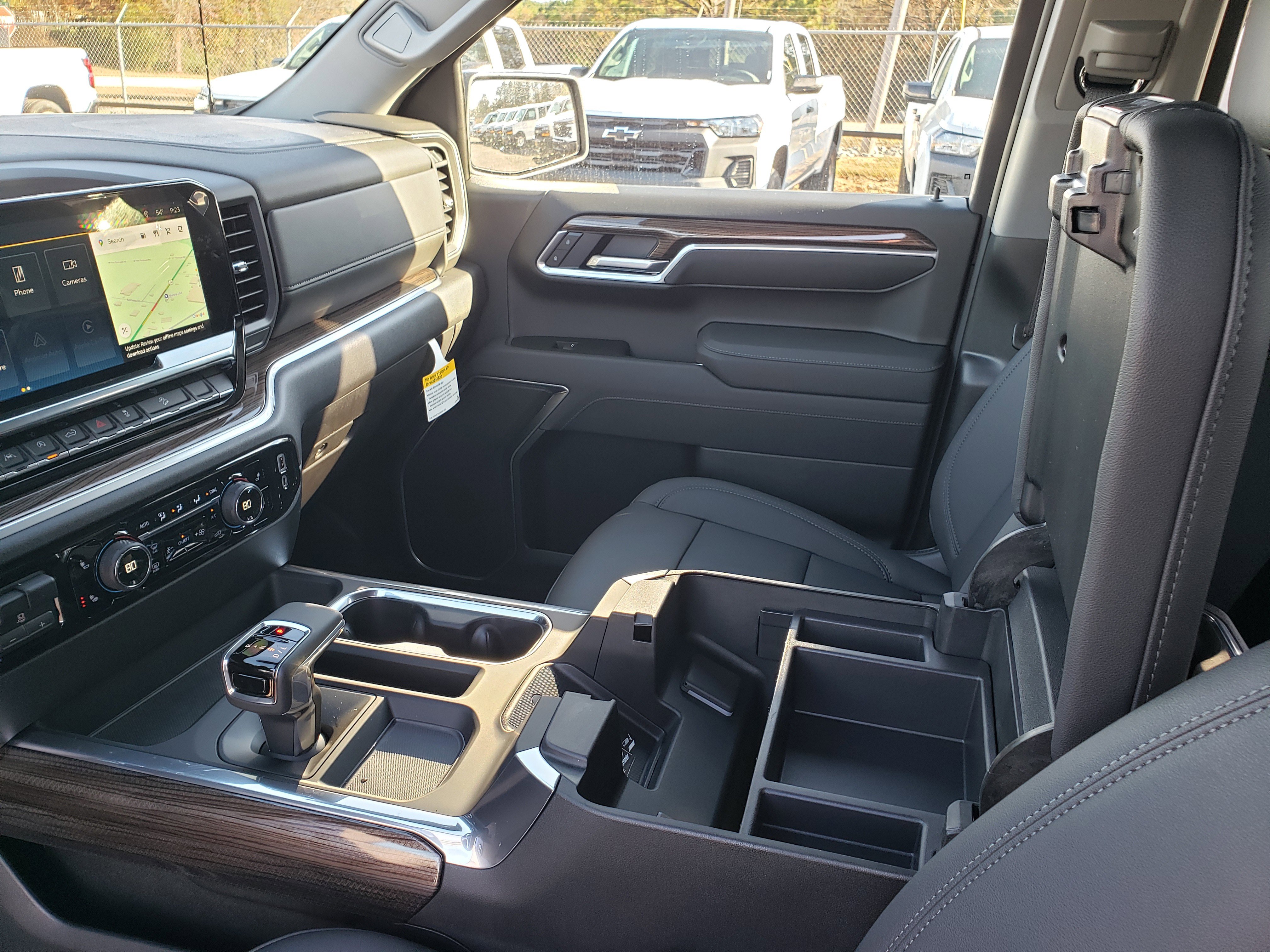 New 2026 Chevrolet Silverado 1500 LT image 26