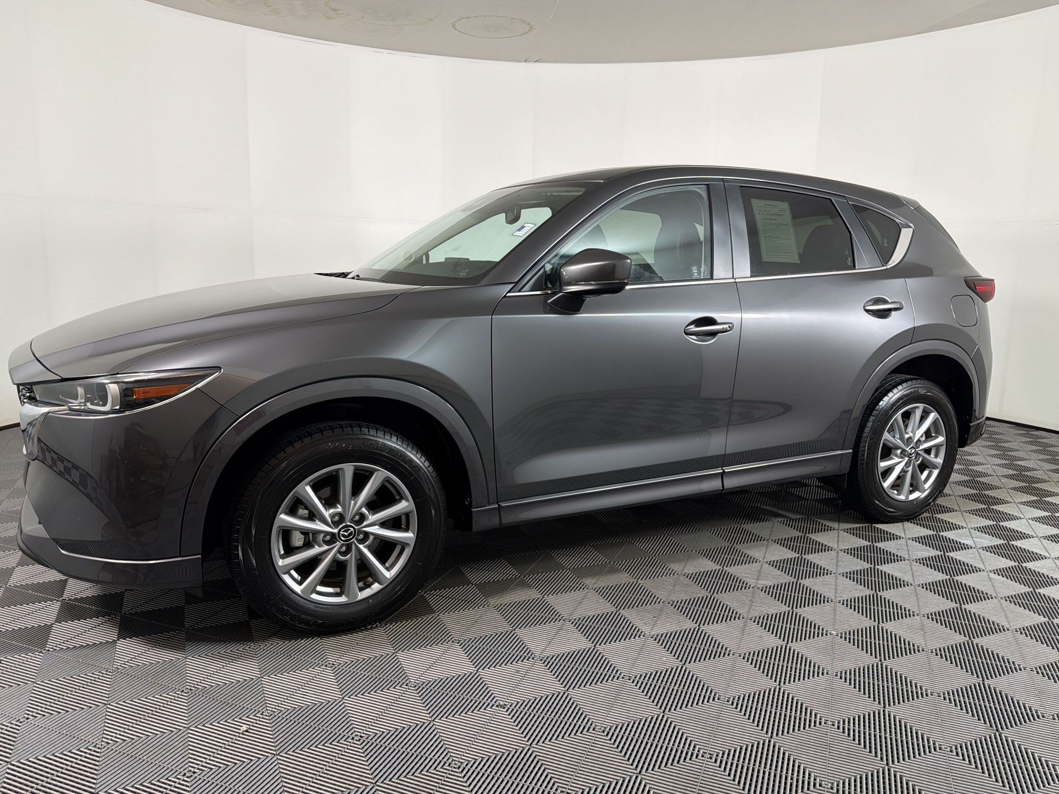 Used 2025 MAZDA CX-5 AWD 2.5 S w/ Preferred Package image 23