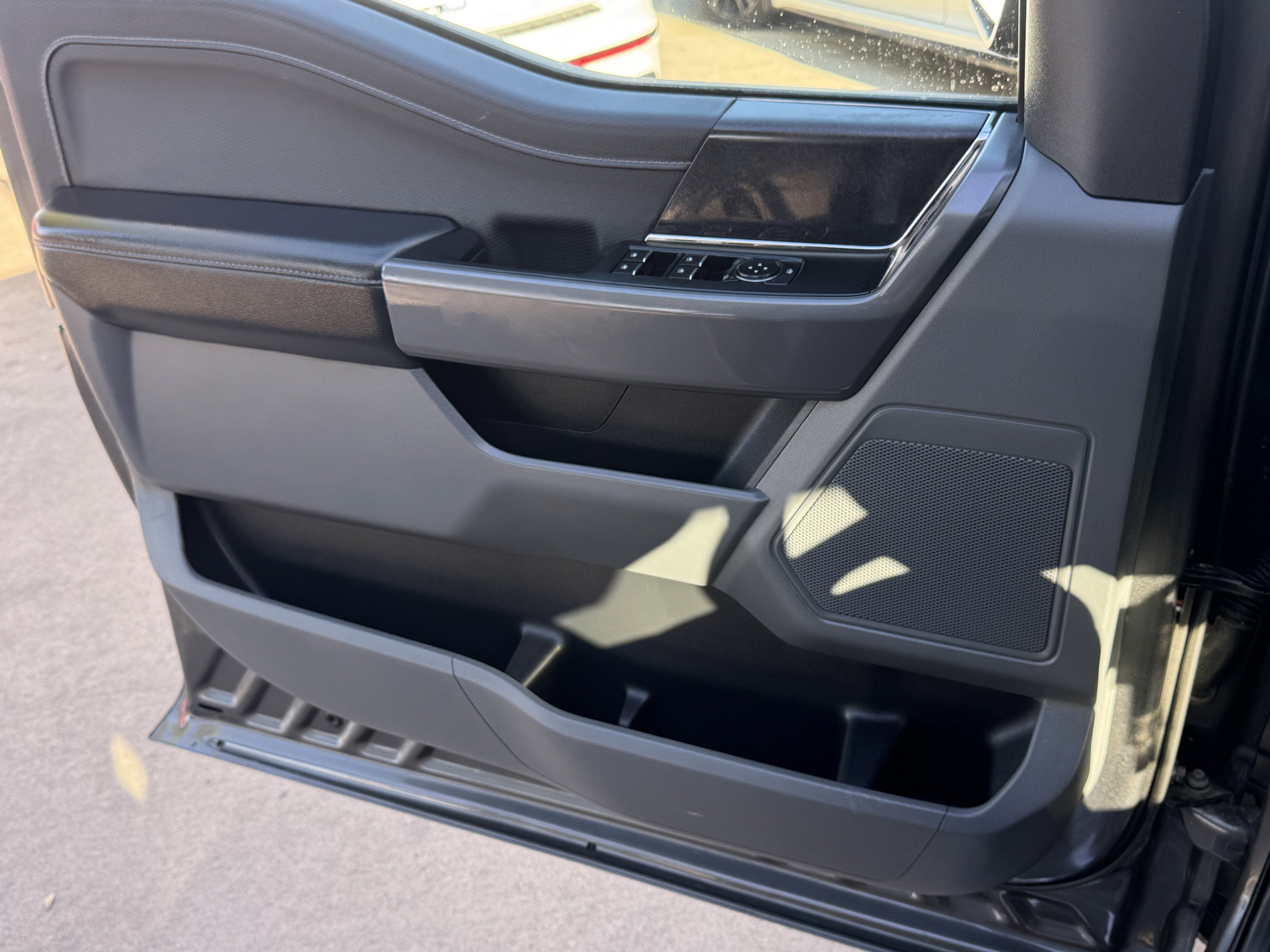 Certified 2025 Ford F150 XLT w/ Equipment Group 301A Standard image 26