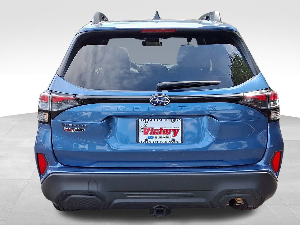 Certified 2025 Subaru Forester Premium image 5
