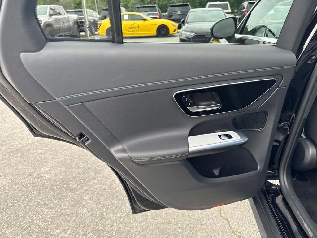 Used 2023 Mercedes-Benz GLC 300 4MATIC image 26