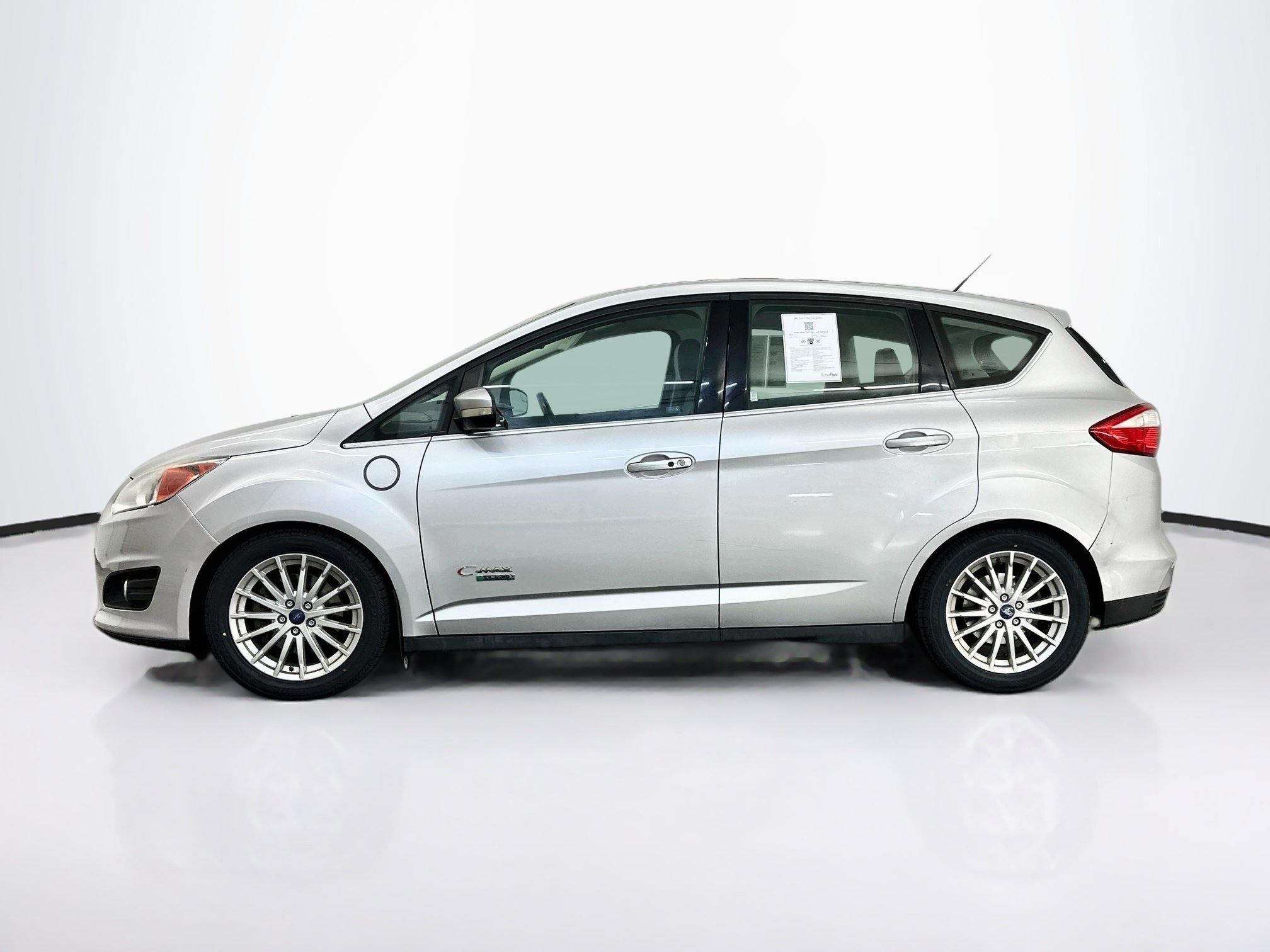 Used 2014 Ford C-MAX Energi SEL w/ Equipment Group 301A FWD image 4