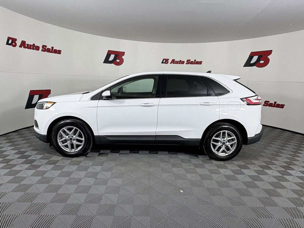 Used 2022 Ford Edge SEL image 3
