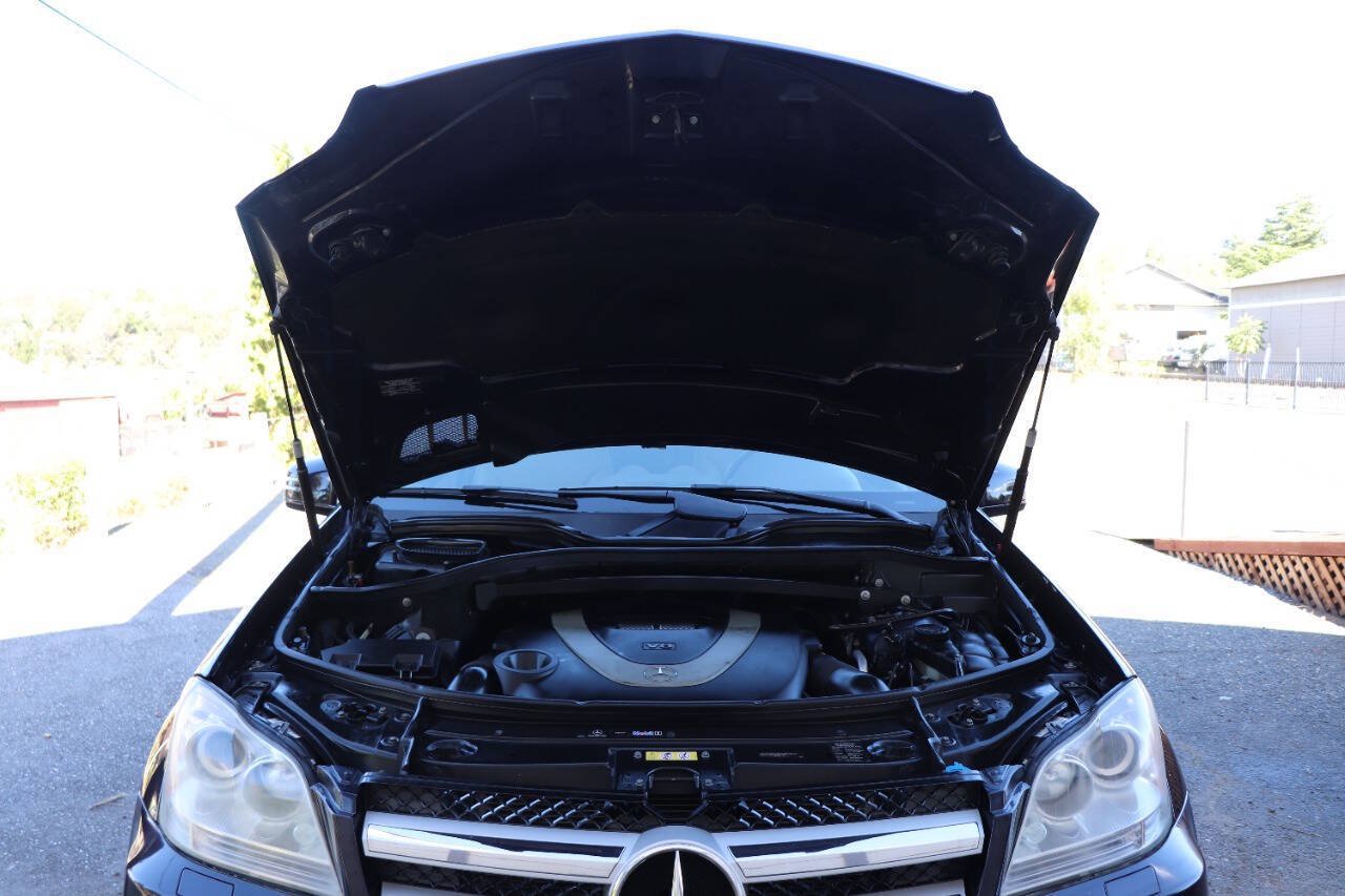 Used 2012 Mercedes-Benz GL 450 4MATIC image 11