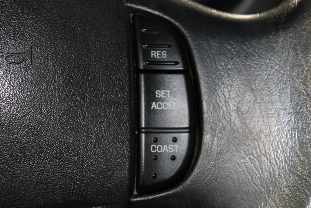 Used 2006 Ford F350 XL RWD image 32