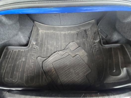 Used 2017 Subaru WRX STI AWD/4WD image 6