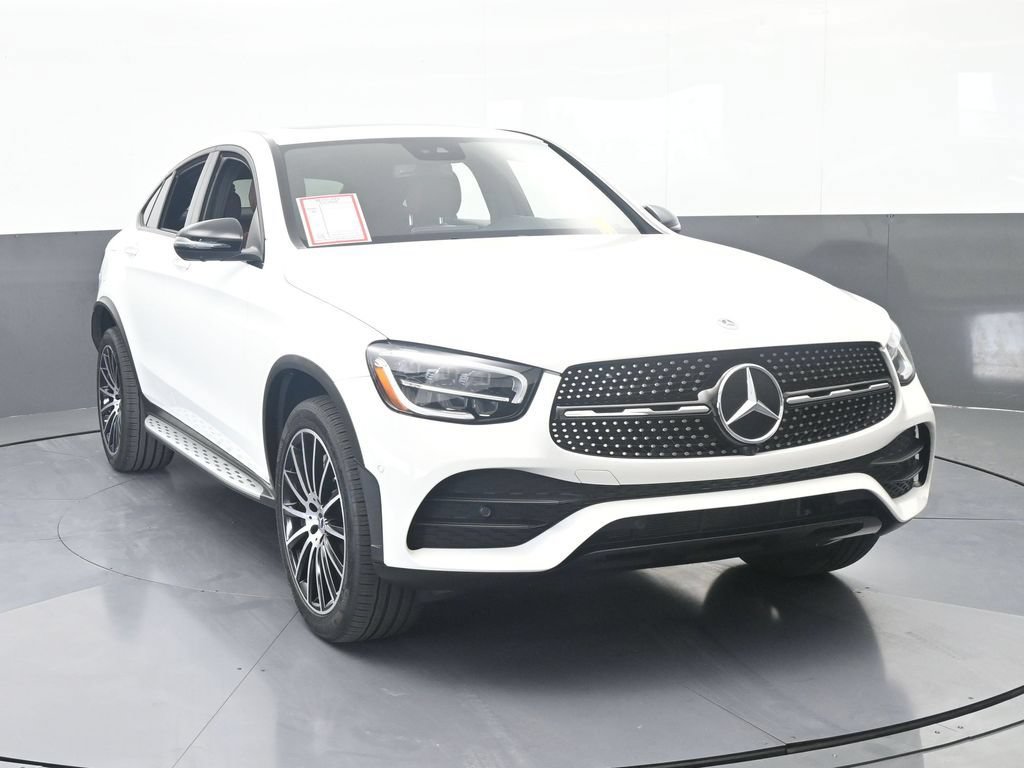 Used 2022 Mercedes-Benz GLC 300 4MATIC Coupe image 9
