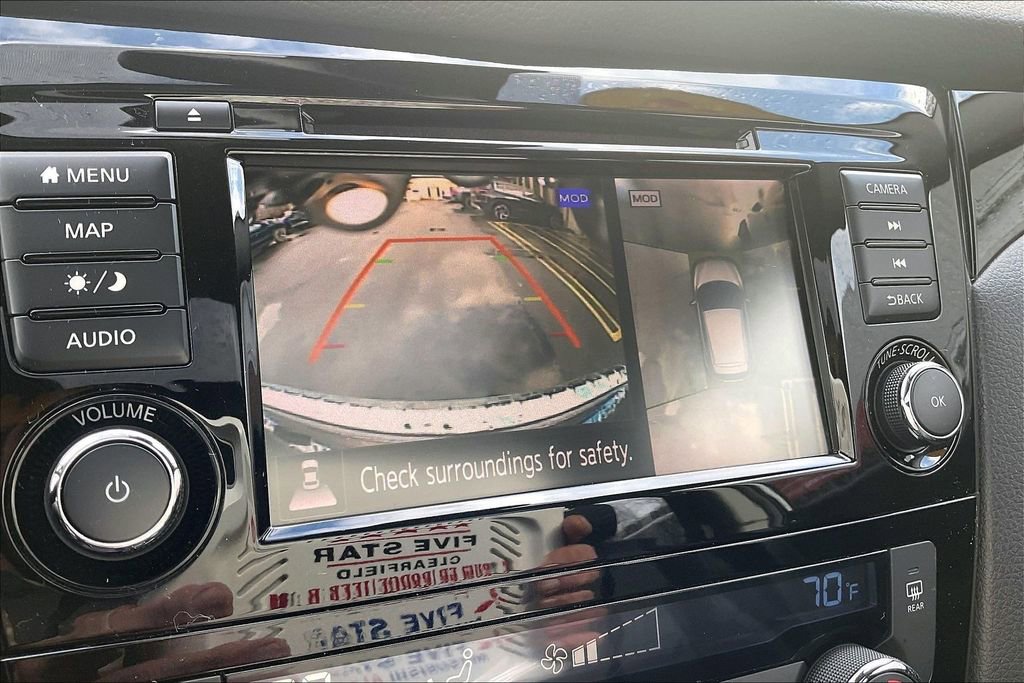 Used 2022 Nissan Rogue Sport SL w/ Premium Package image 20