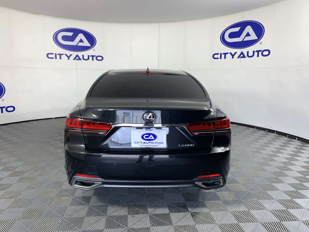 Used 2020 Lexus LS 500 w/ Interior Upgrade Package RWD image 4