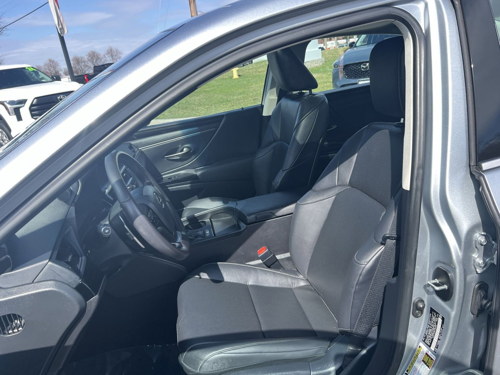 Used 2023 Lexus ES 350 350 image 13