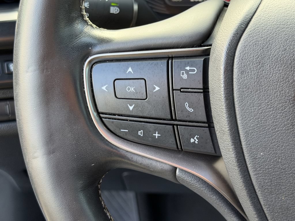 Used 2019 Lexus UX 250h w/ Premium Package AWD/4WD image 26