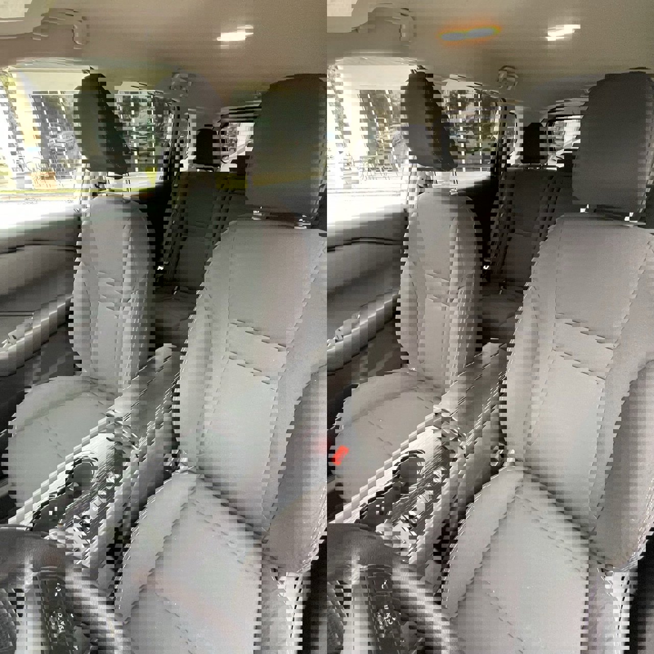 Used 2024 Nissan Rogue S image 21