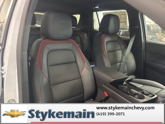 New 2026 Chevrolet Equinox RS w/ Convenience Package III AWD/4WD image 44