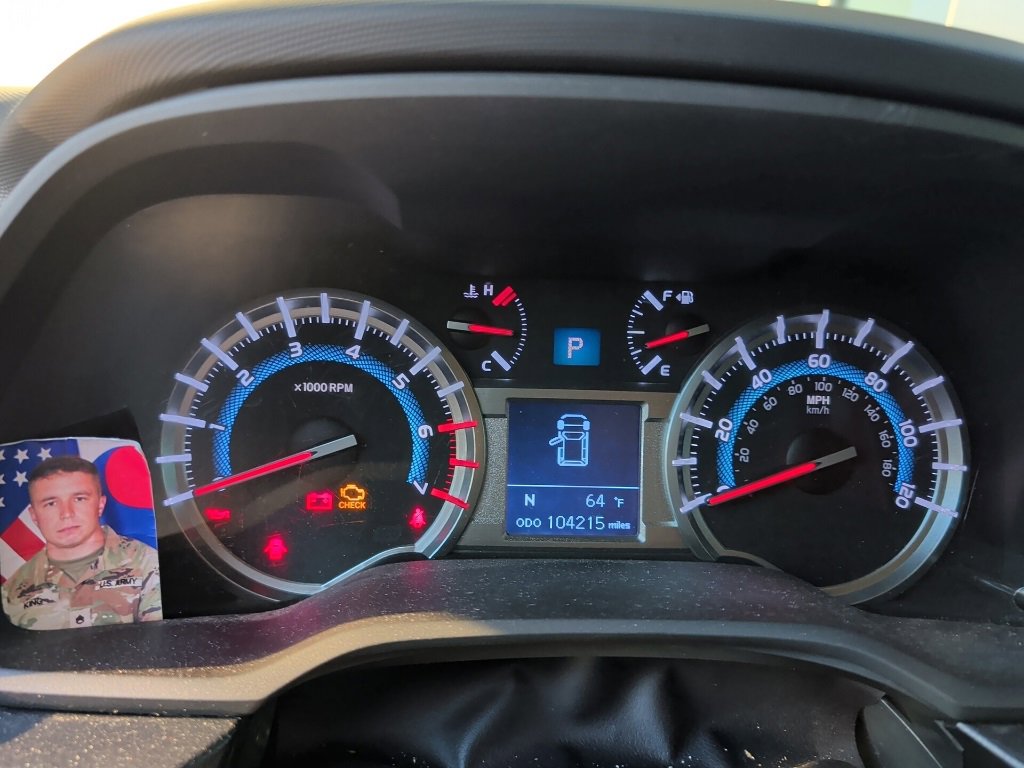 Used 2018 Toyota 4Runner TRD Off-Road Premium image 2