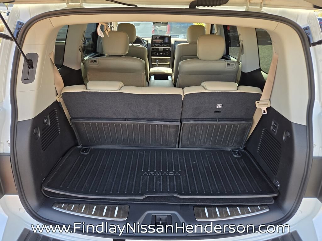 Used 2024 Nissan Armada Platinum w/ Captain's Chairs Package RWD image 14