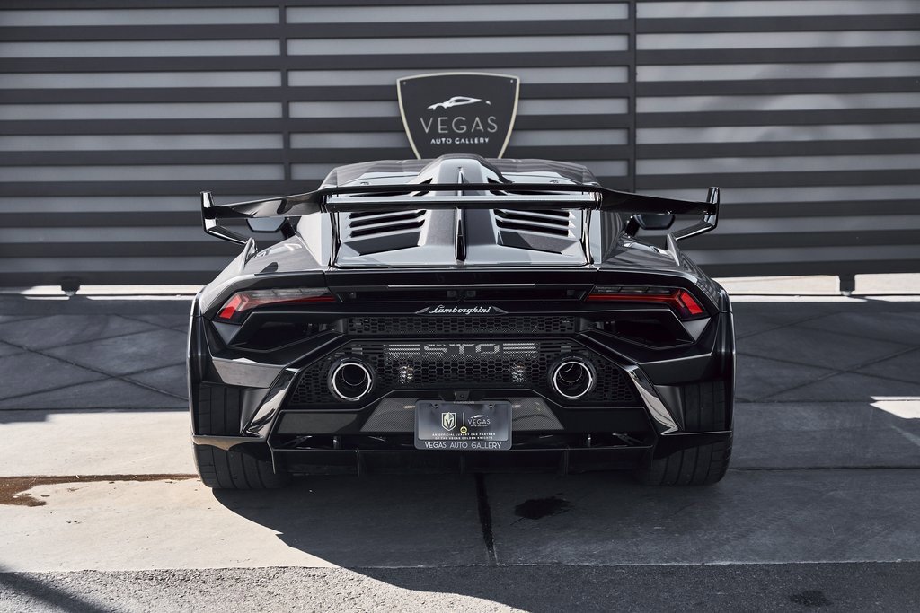 Used 2023 Lamborghini Huracan STO image 28