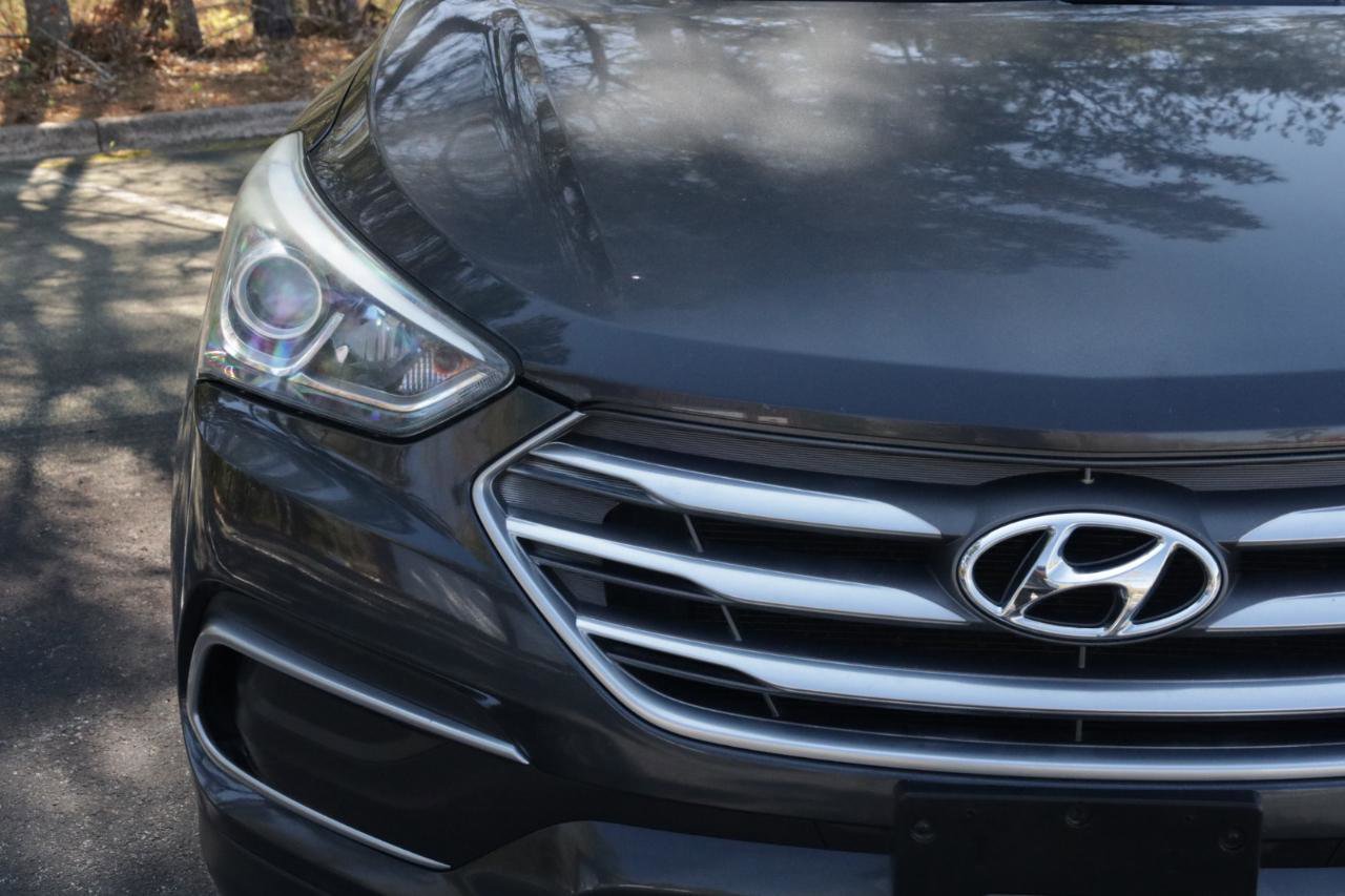 Used 2018 Hyundai Santa Fe Sport AWD/4WD image 23