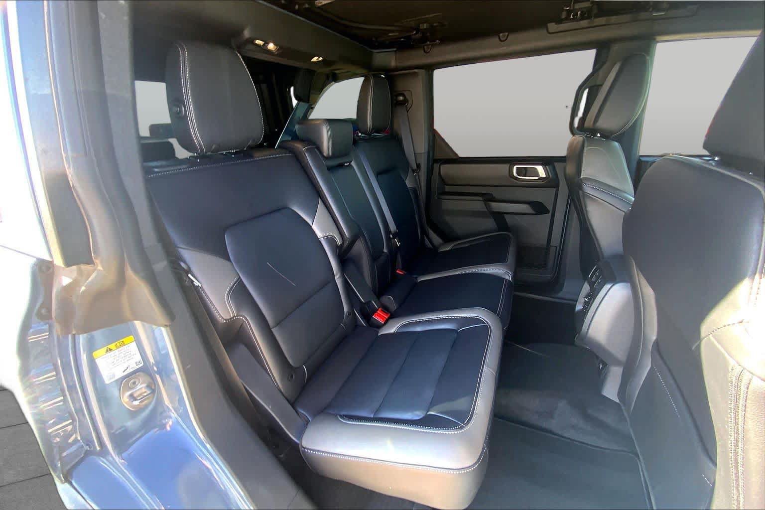 Certified 2025 Ford Bronco Outer Banks AWD/4WD image 20