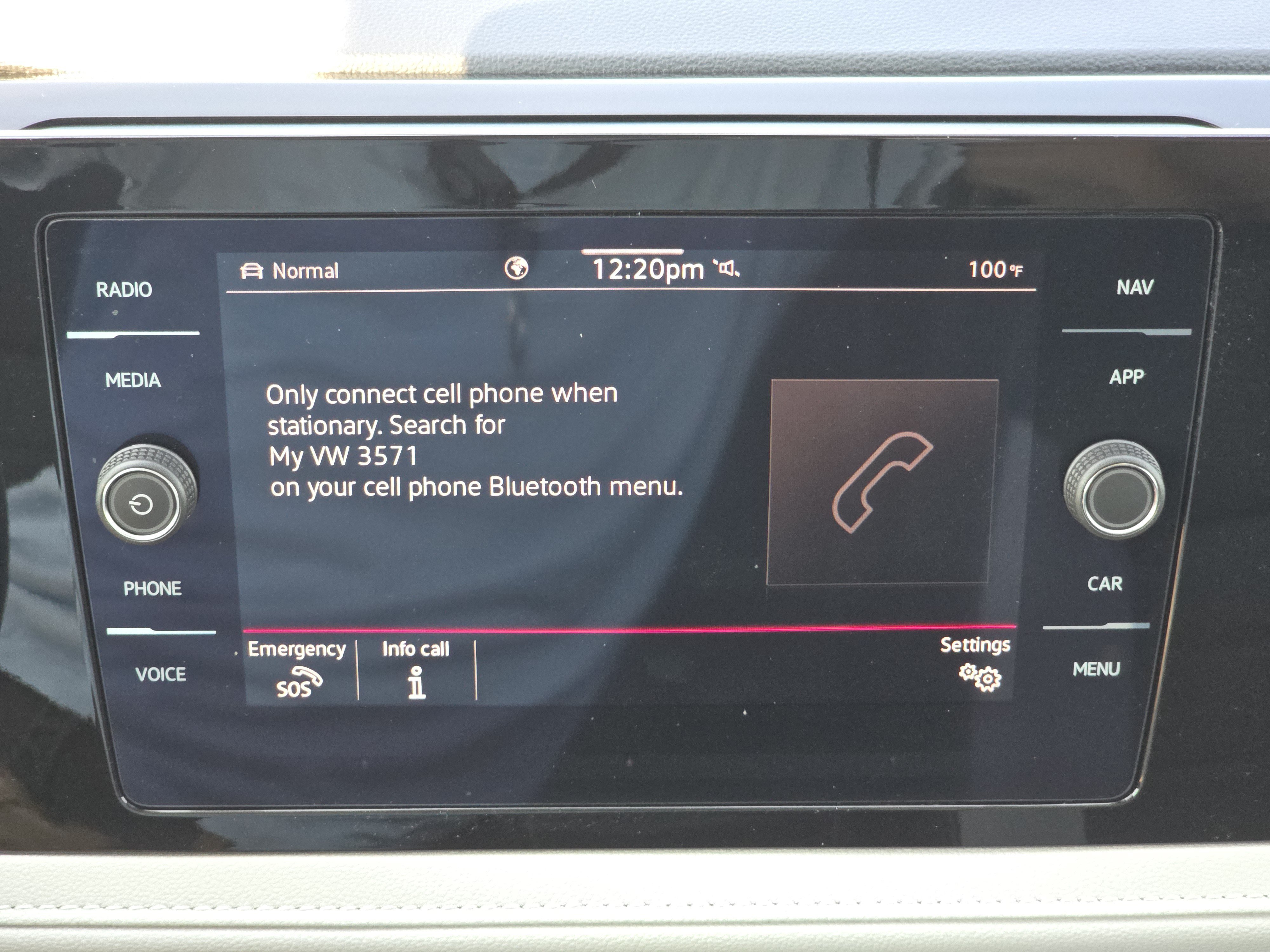 Certified 2025 Volkswagen Taos SEL AWD/4WD image 14